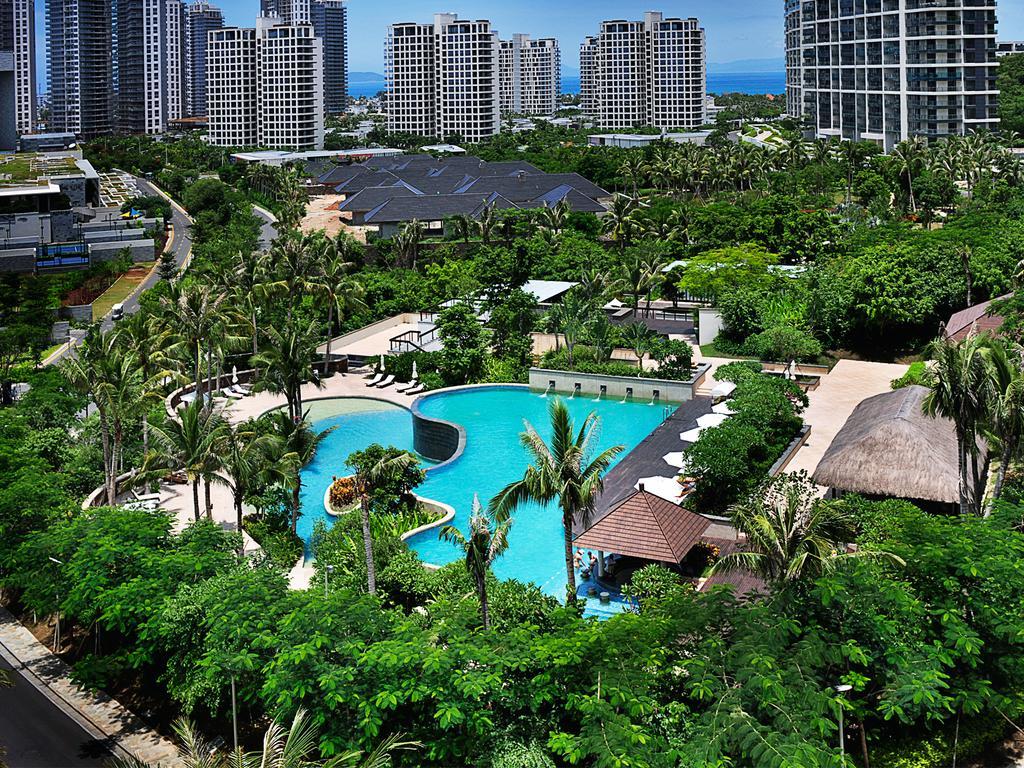 Serenity Coast All Suite Resort 三亜市 エクステリア 写真