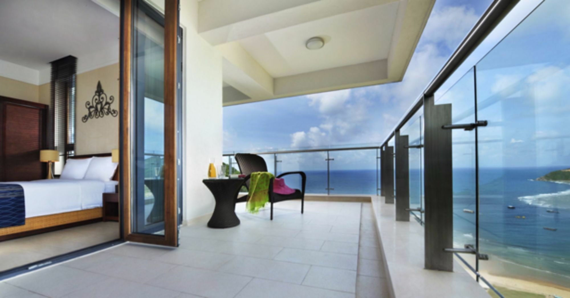 Serenity Coast All Suite Resort 三亜市 エクステリア 写真