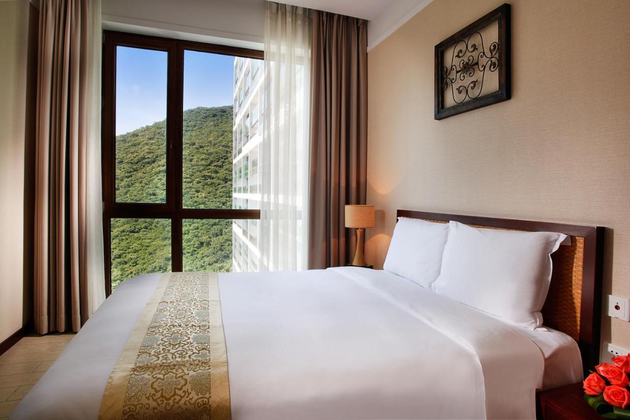 Serenity Coast All Suite Resort 三亜市 エクステリア 写真